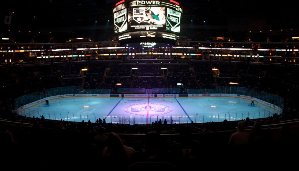 Islanders Reinforced by the Return of Key Players Ahead of Blackhawks Clash
