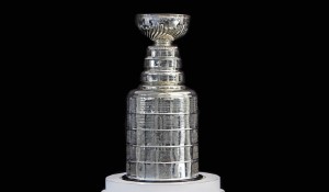 The NHL Season in Full Swing: Injuries and Pursuits Define Early Stages